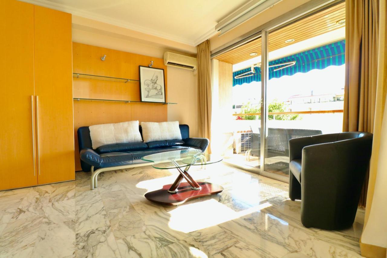 2, 3 And 4 Bedroom Sea View Forville Apartments 5 Mins From The Palais Канны Экстерьер фото