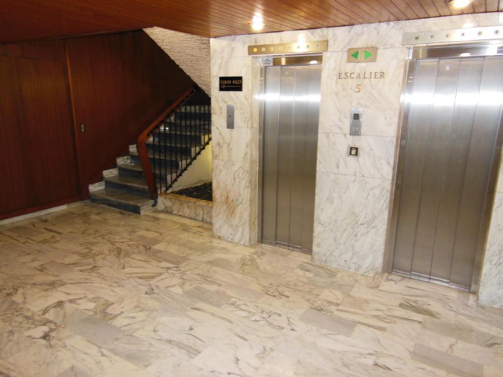 2, 3 And 4 Bedroom Sea View Forville Apartments 5 Mins From The Palais Канны Номер фото
