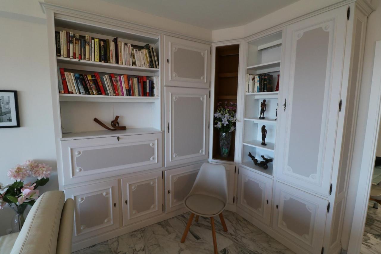 2, 3 And 4 Bedroom Sea View Forville Apartments 5 Mins From The Palais Канны Экстерьер фото