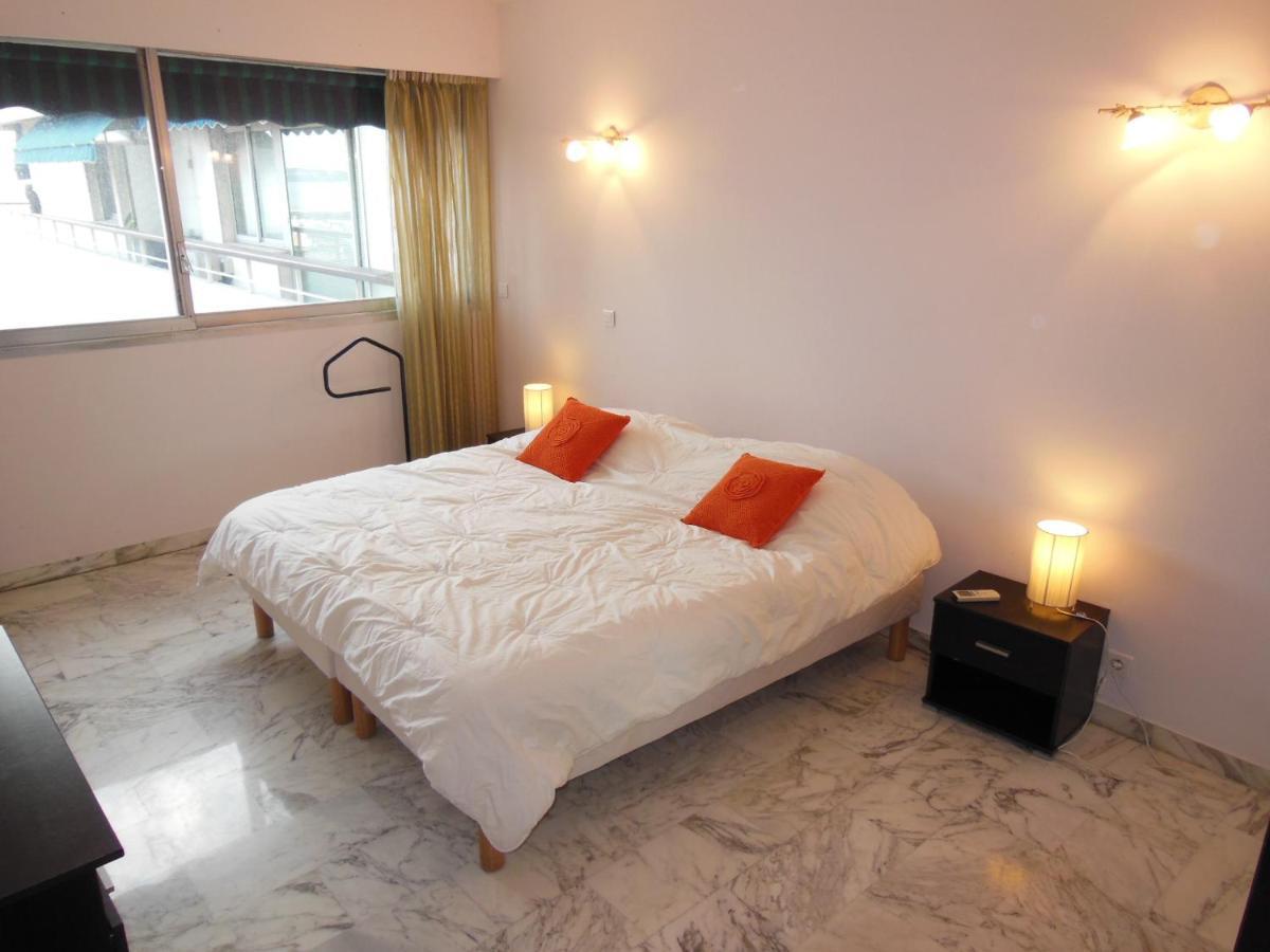 2, 3 And 4 Bedroom Sea View Forville Apartments 5 Mins From The Palais Канны Номер фото